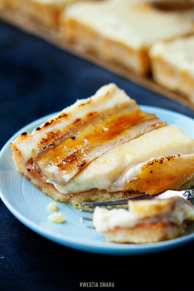 Desernik z karmelizowanymi bananami