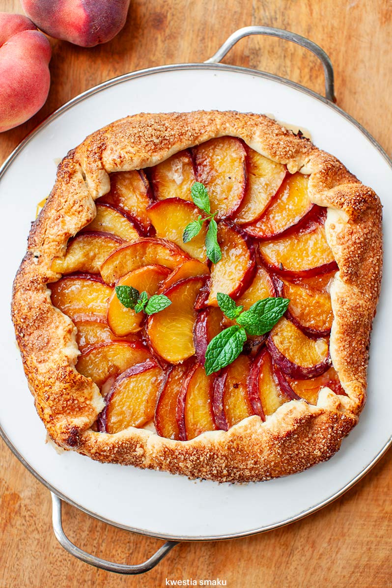 Galette z brzoskwiniami