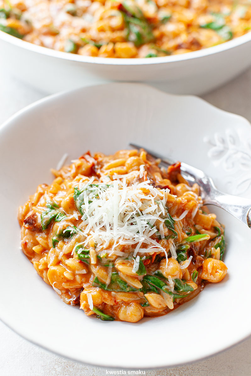 "Marry me" Orzo z ciecierzycą