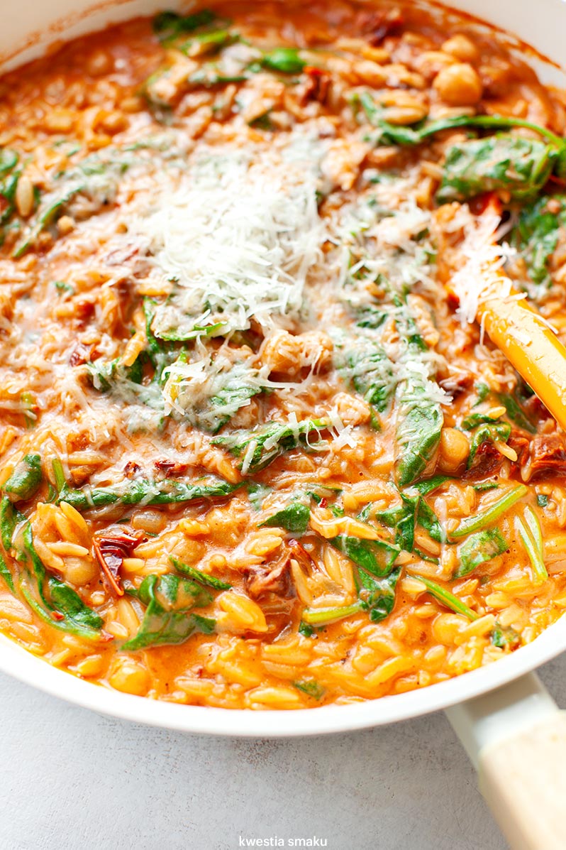 "Marry me" Orzo z ciecierzycą