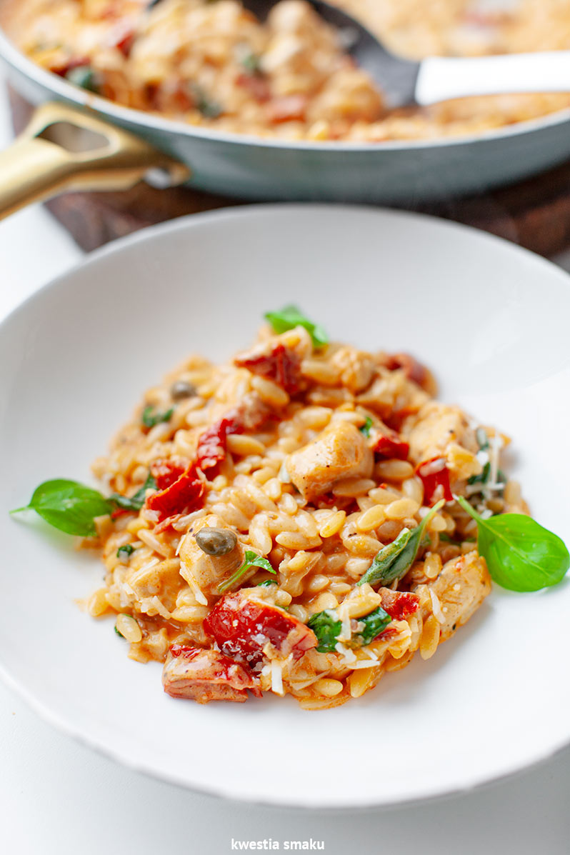 "Marry me" Orzo z kurczakiem "Marry me" Orzo z kurczakiem