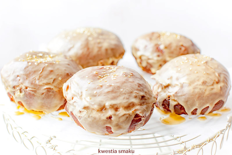 Pączki kajmakowe