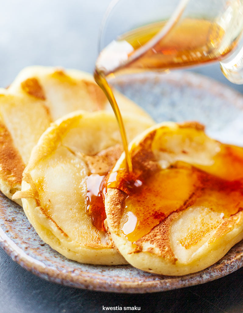 Pancakes z jabłkami