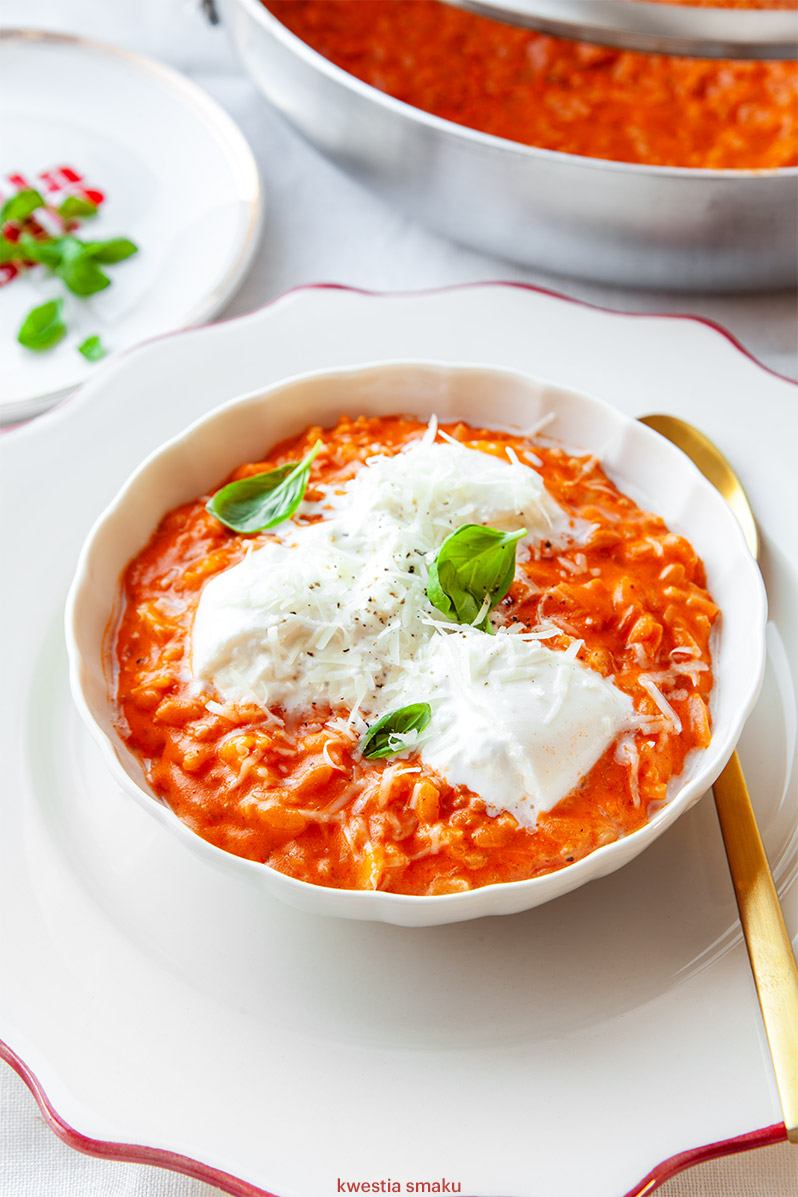 Risotto alla vodka z burratą