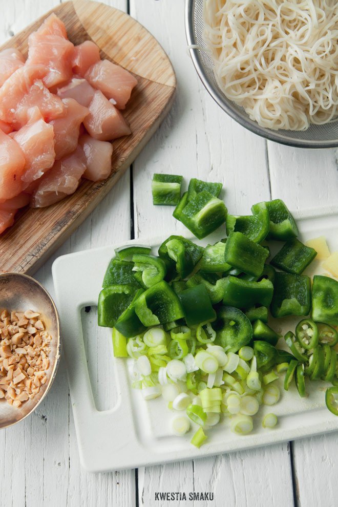 Stir-fry z kurczakiem słodko-kwaśnym