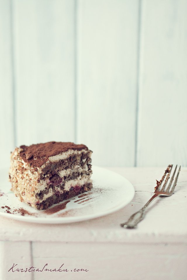 Tort makowy z kawą