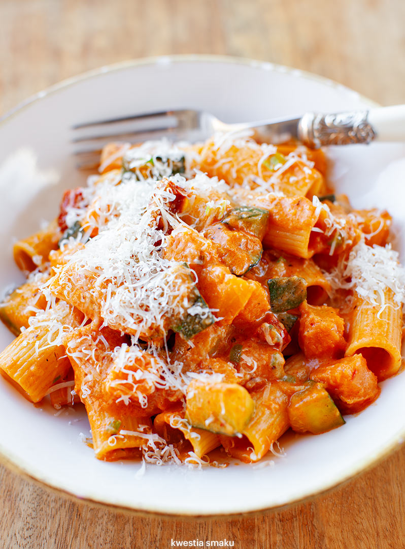 Wegetariański makaron z dynią