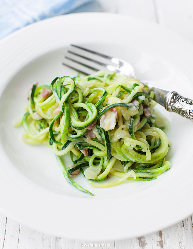Makaron Z Cukinia I Boczkiem Kwestia Smaku www.kwestiasmaku.com
