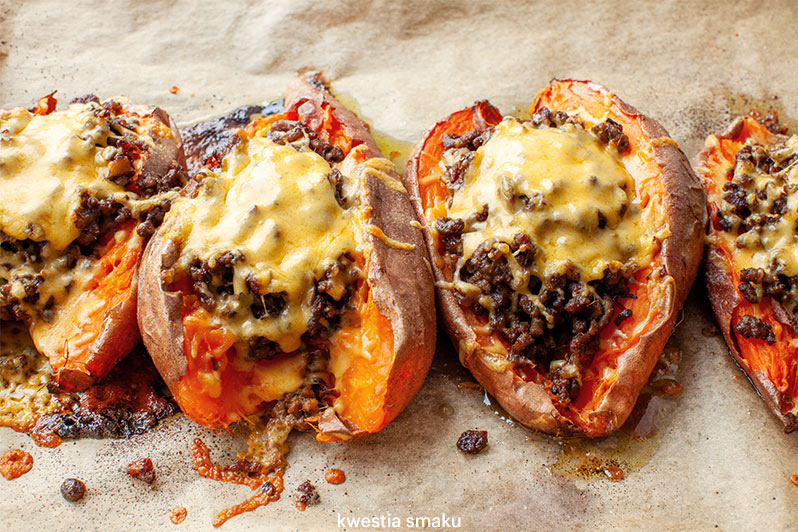 Bataty zapiekane z wołowiną