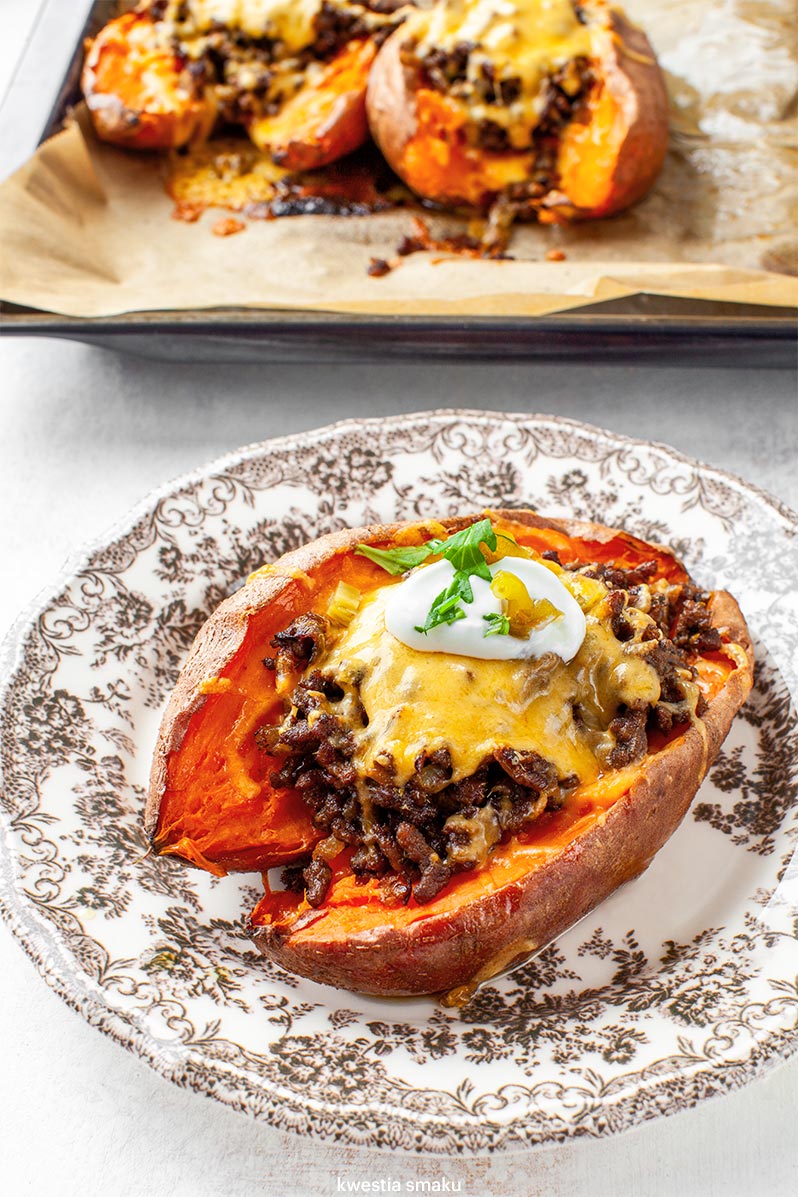 Bataty zapiekane z wołowiną