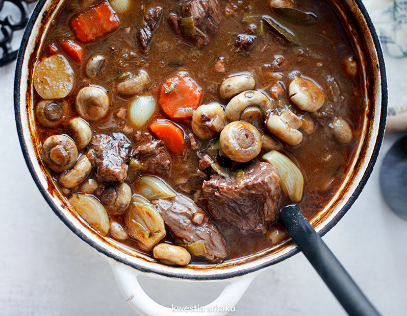 Boeuf Bourguignon - wołowina po burgundzku