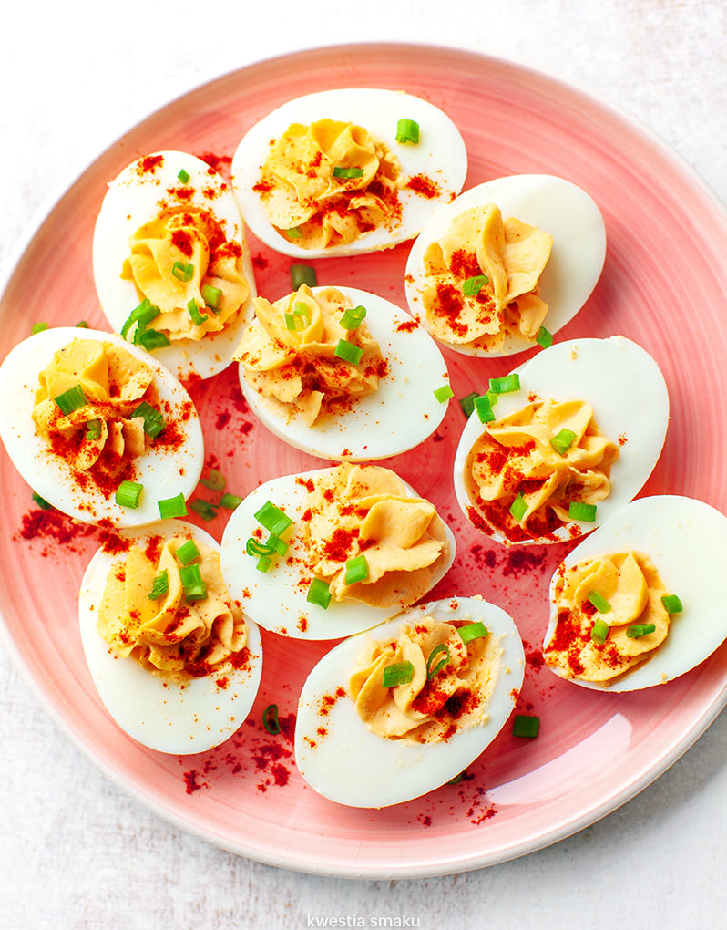 Deviled eggs - jajka faszerowane na ostro