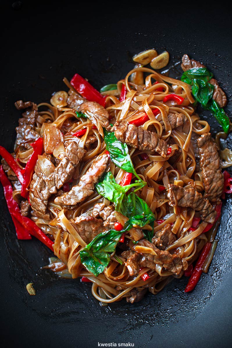 Drunken noodles