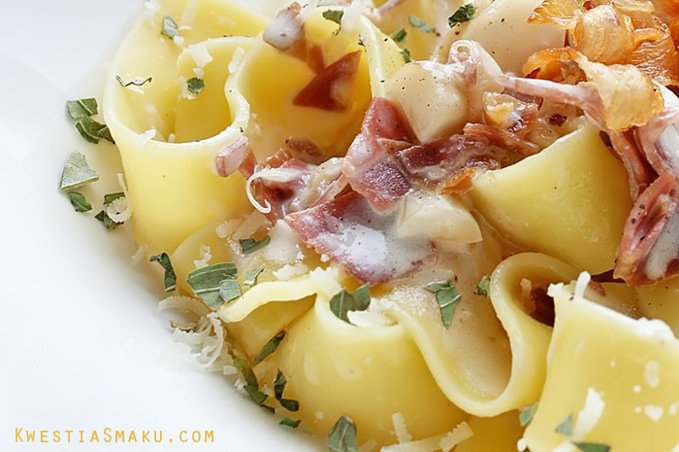 Pappardelle z szynką parmeńską