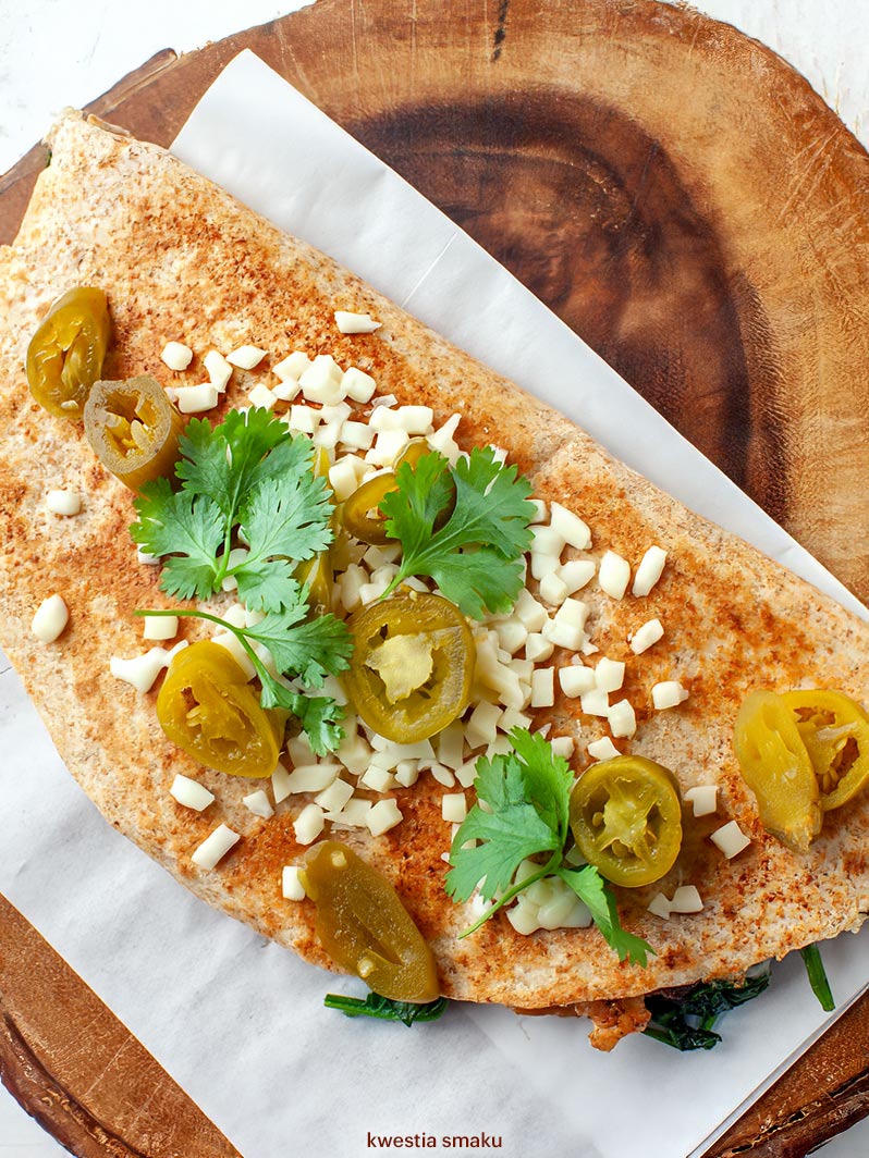 Quesadilla z kurczakiem, szpinakiem i serem