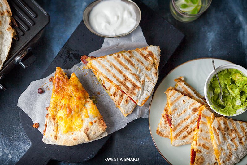 Quesadillas z chili con carne