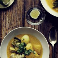 Indyjskie curry z mango i rybą