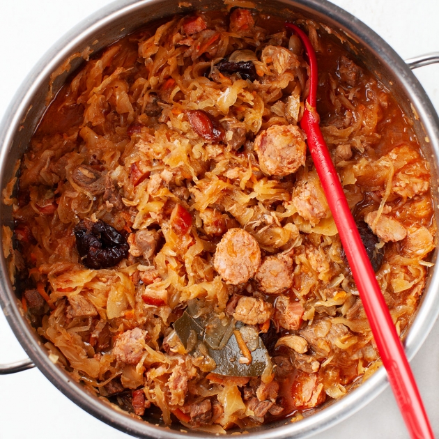 Bigos z kiszonej kapusty - najlepszy