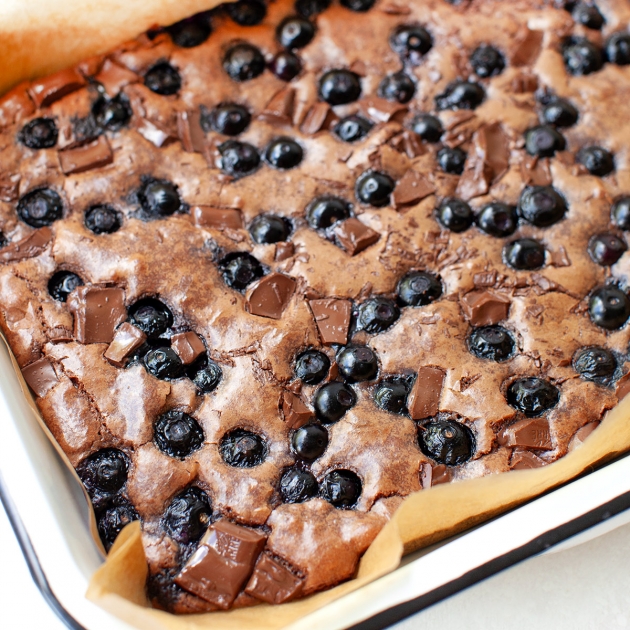 Brownie z borówkami