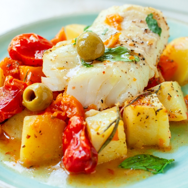 Dorsz zapiekany z dynią i ziemniakami