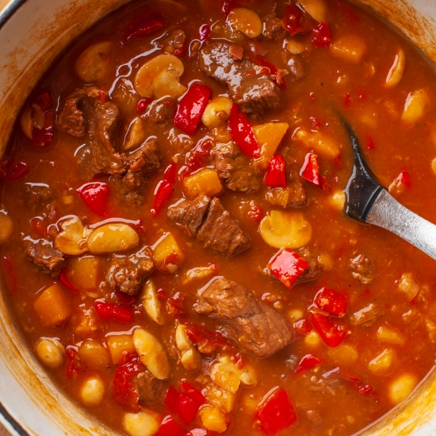 Gulasz węgierski z dynią