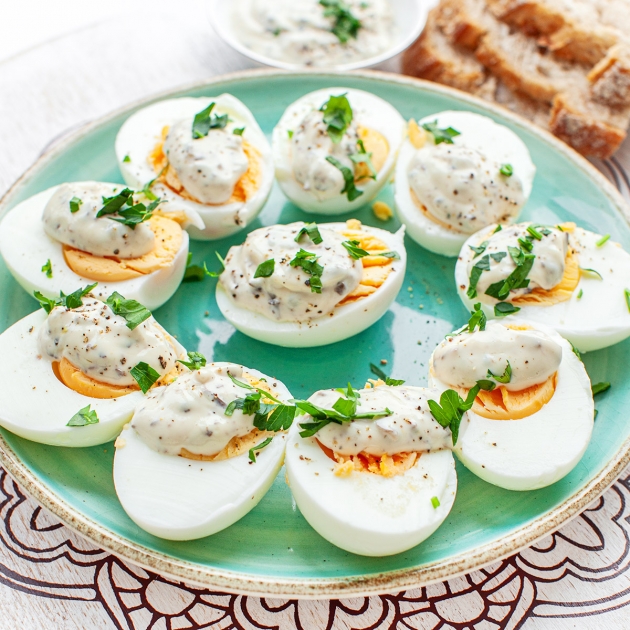 Jajka z majonezem truflowym