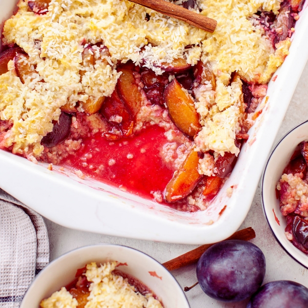 Kasza jaglana zapiekana ze śliwkami