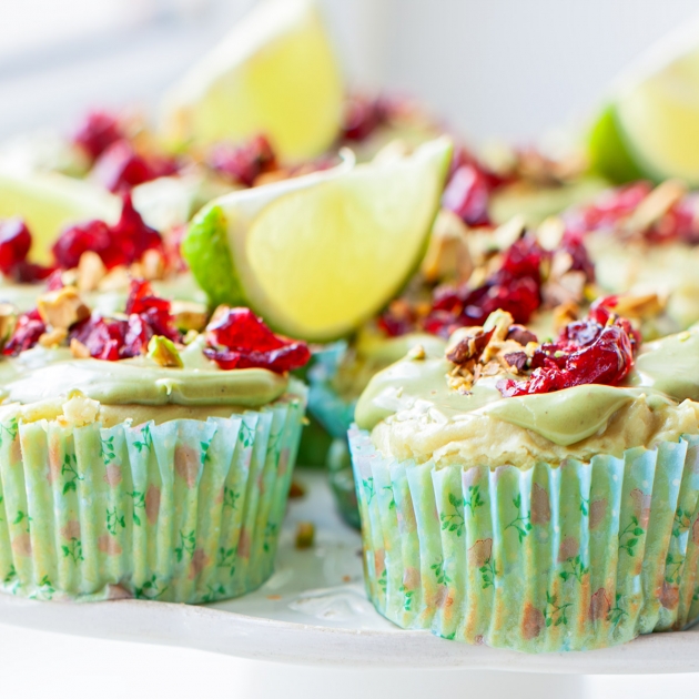 Mini serniczki pistacjowe