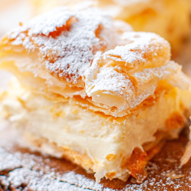 Napoleonka na cieście francuskim