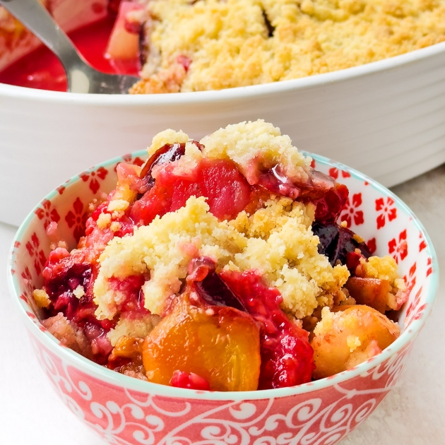 Owoce pod kruszonką