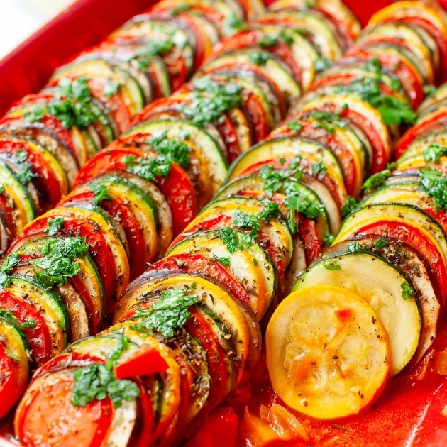 Ratatouille - pieczona w piekarniku zapiekanka z warzyw