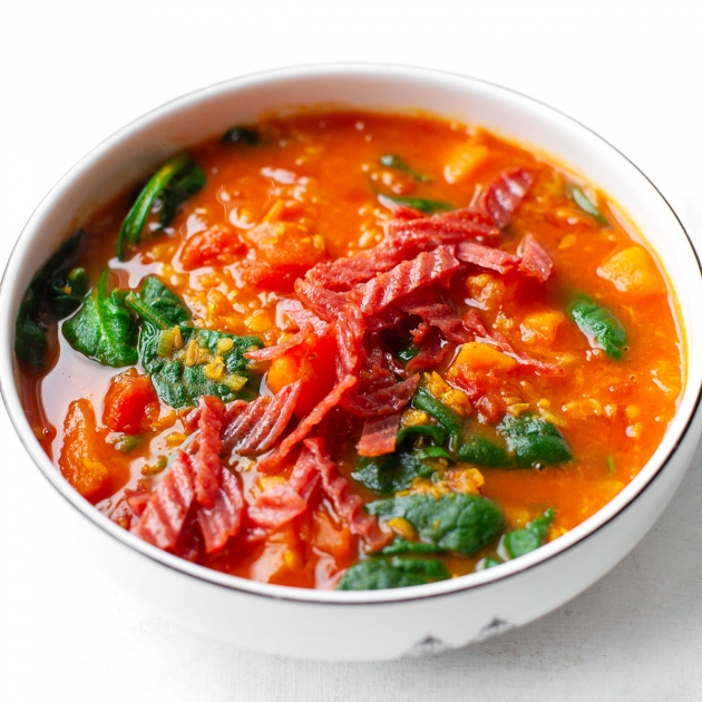 Rozgrzewająca zupa z soczewicy