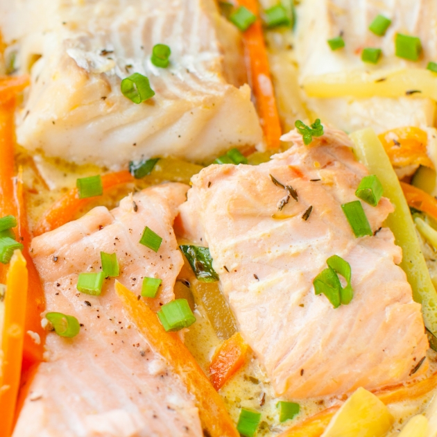 Potrawka z filetów ryb w sosie z warzywami i szafranem Blog Kwestia