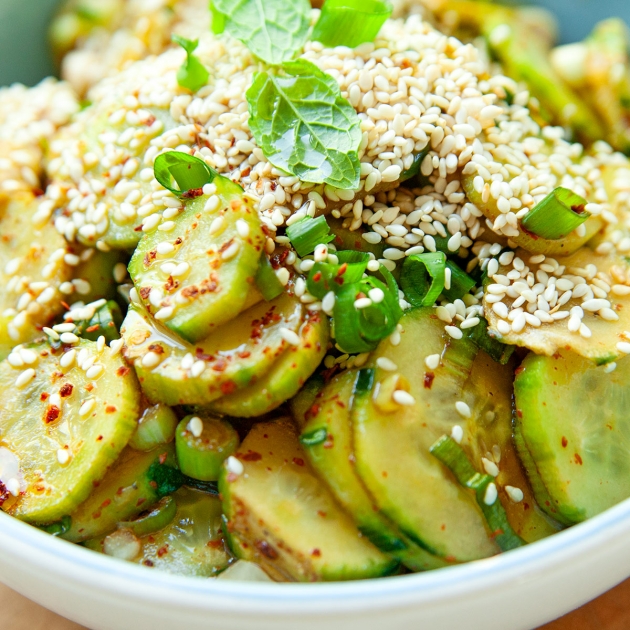 Surówka z ogórka po koreańsku