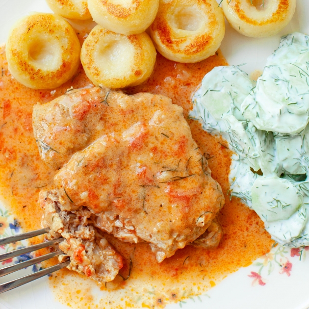 Szynka w sosie koperkowym