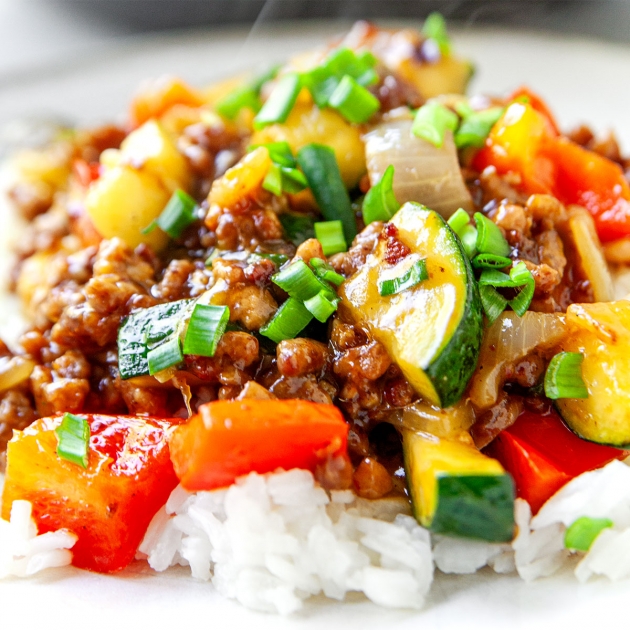 Wieprzowina stir-fry