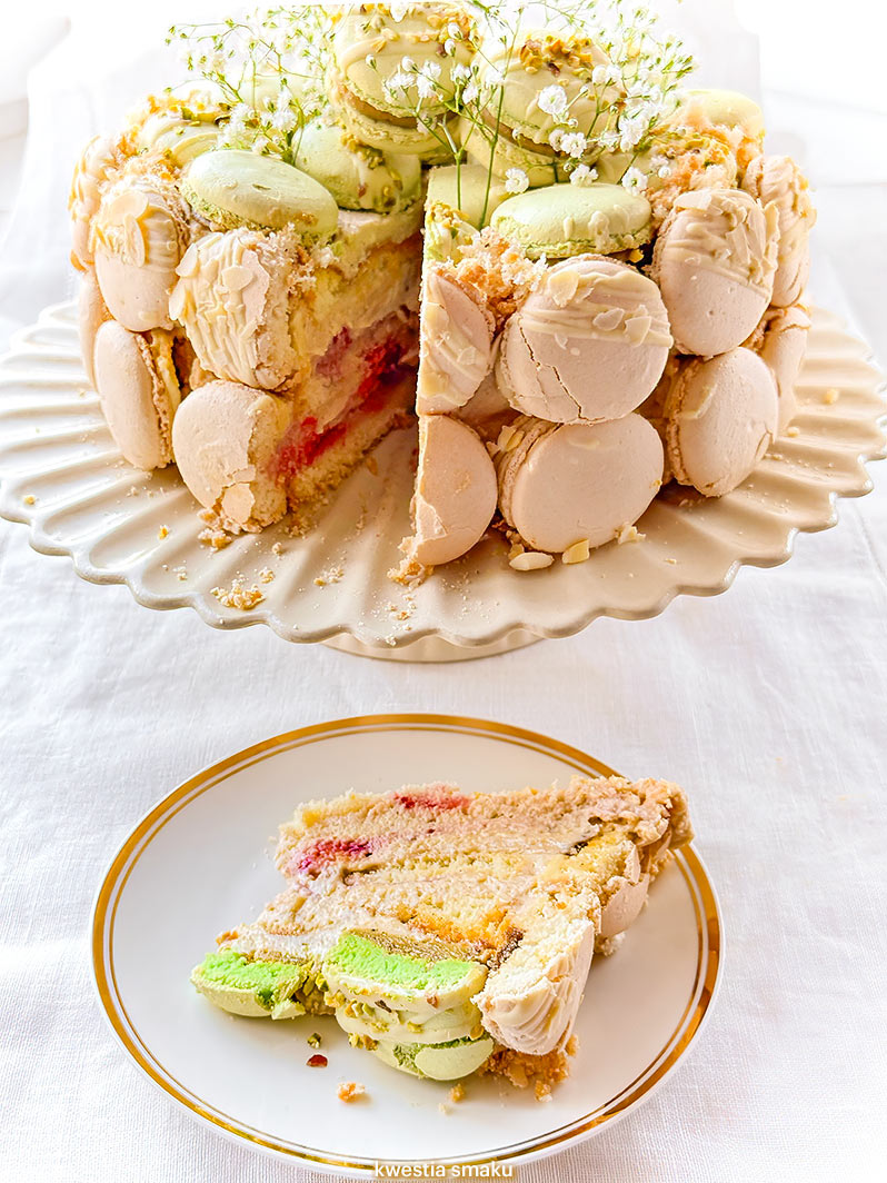 Tort migdałowy